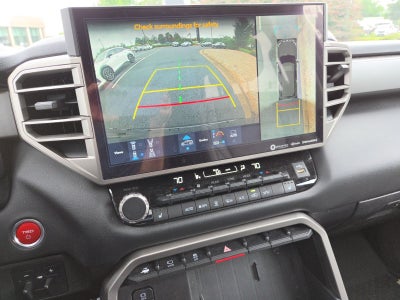 2024 Toyota Sequoia SR5
