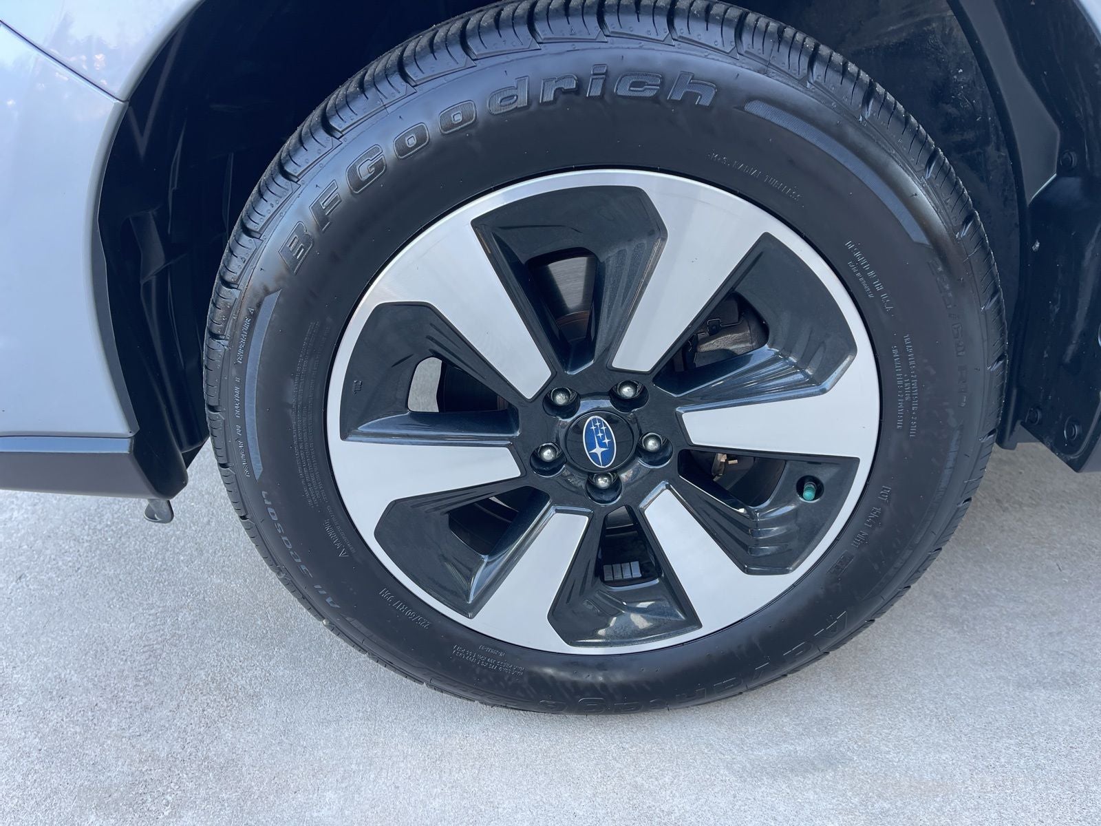 2017 Subaru Forester 2.5i