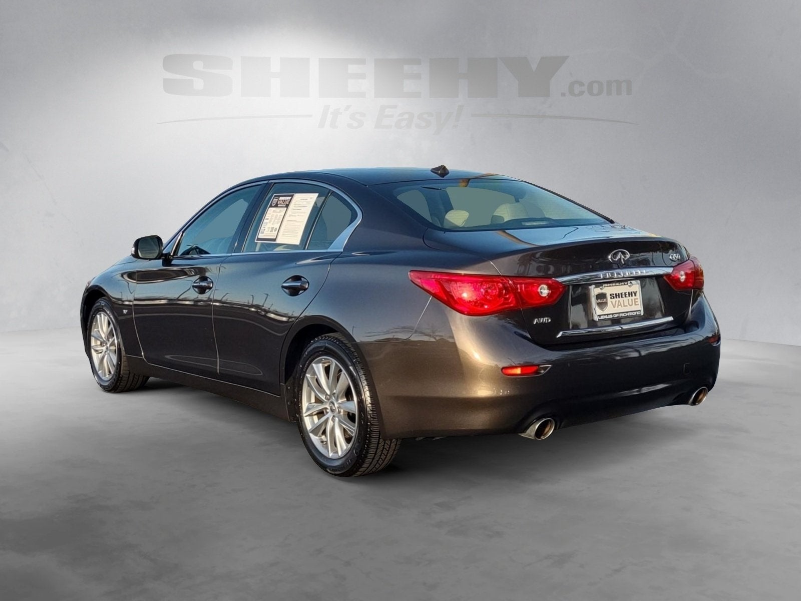 2015 INFINITI Q50 Premium