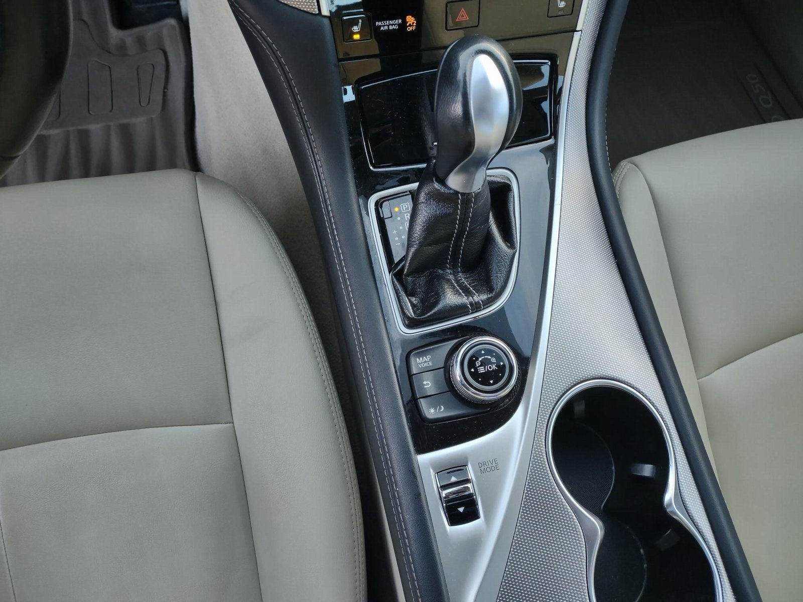 2015 INFINITI Q50 Premium