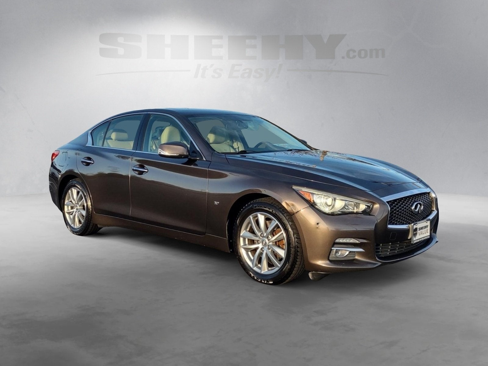 2015 INFINITI Q50 Premium