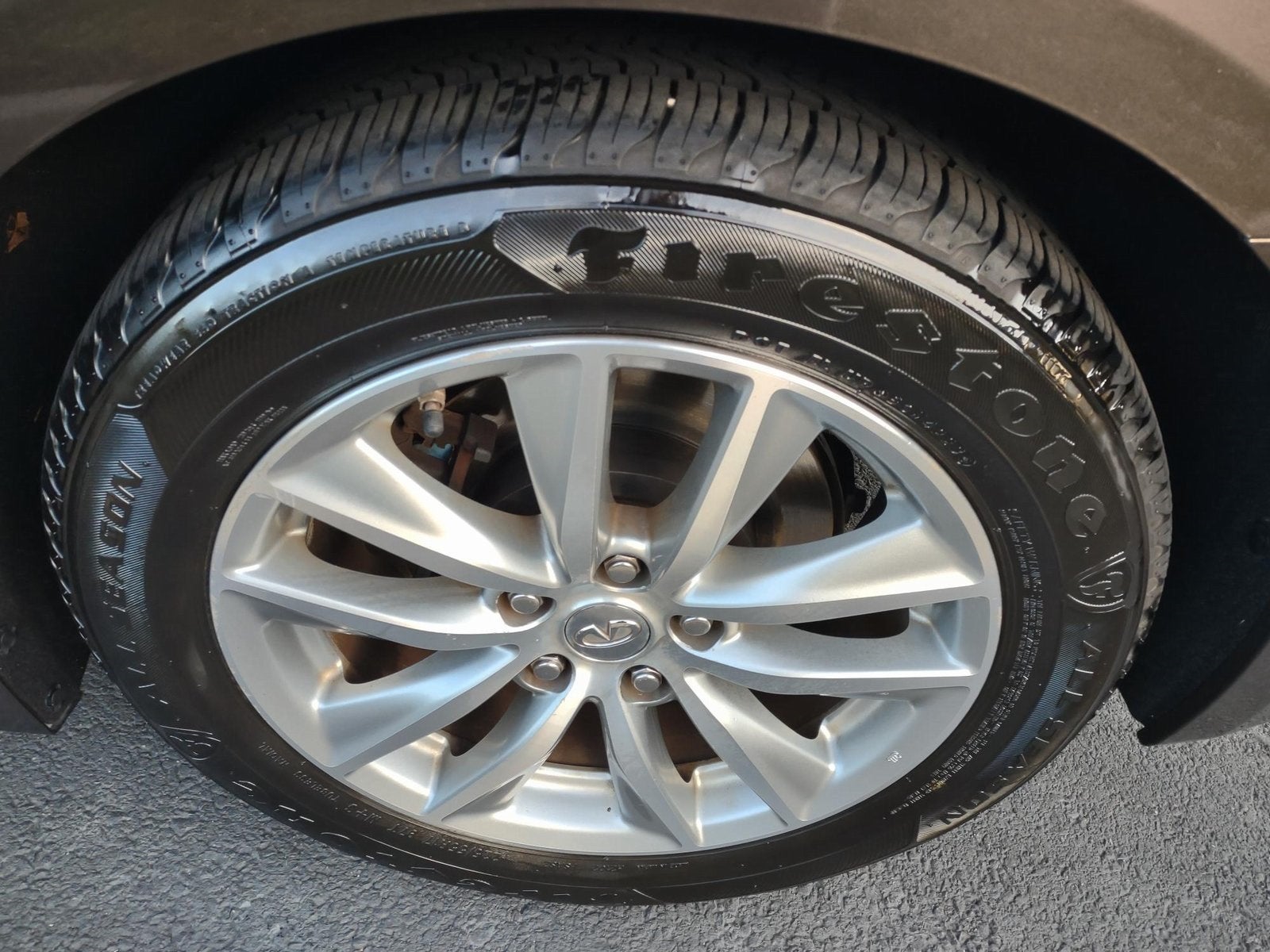 2015 INFINITI Q50 Premium