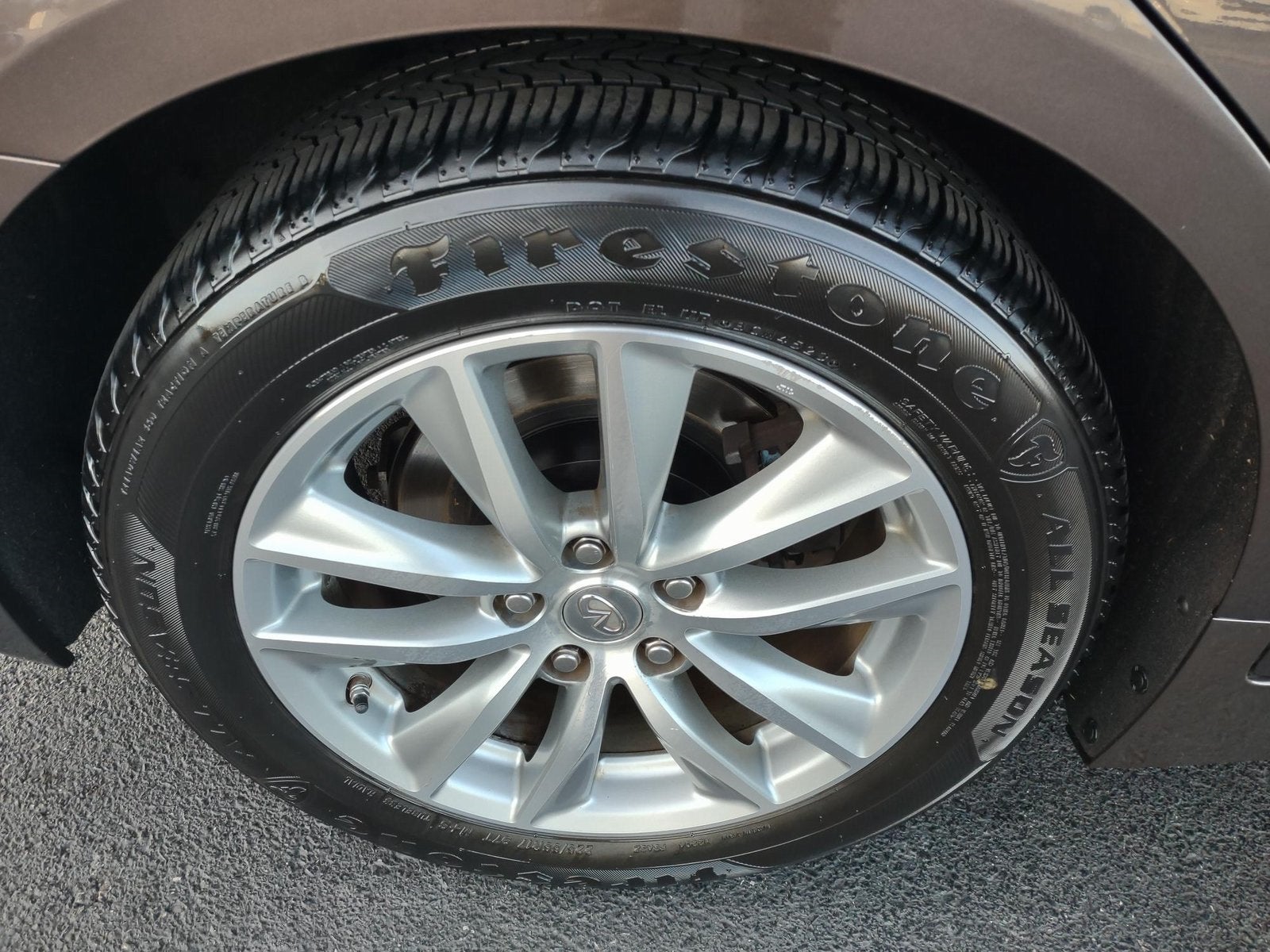 2015 INFINITI Q50 Premium