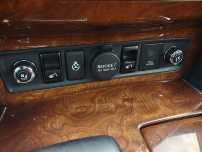 2016 INFINITI QX80 Base