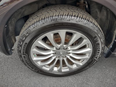 2016 INFINITI QX80 Base