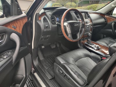 2016 INFINITI QX80 Base