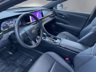 2025 Toyota Crown Signia XLE