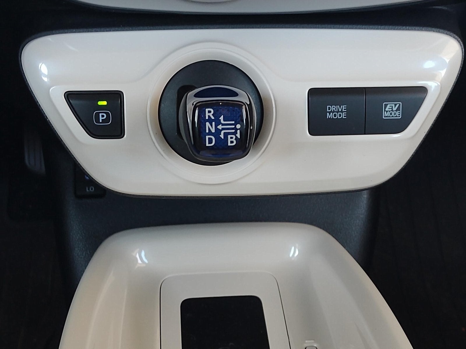 2016 Toyota Prius Four