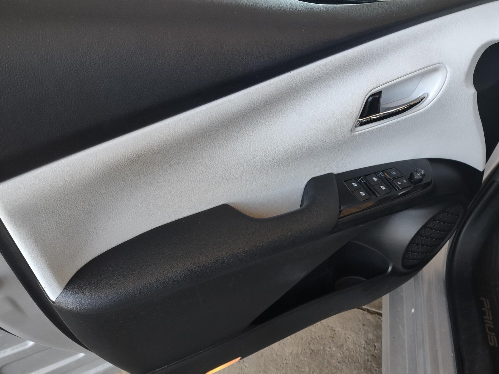 2016 Toyota Prius Four