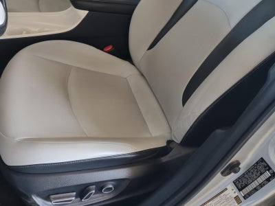 2016 Toyota Prius Four