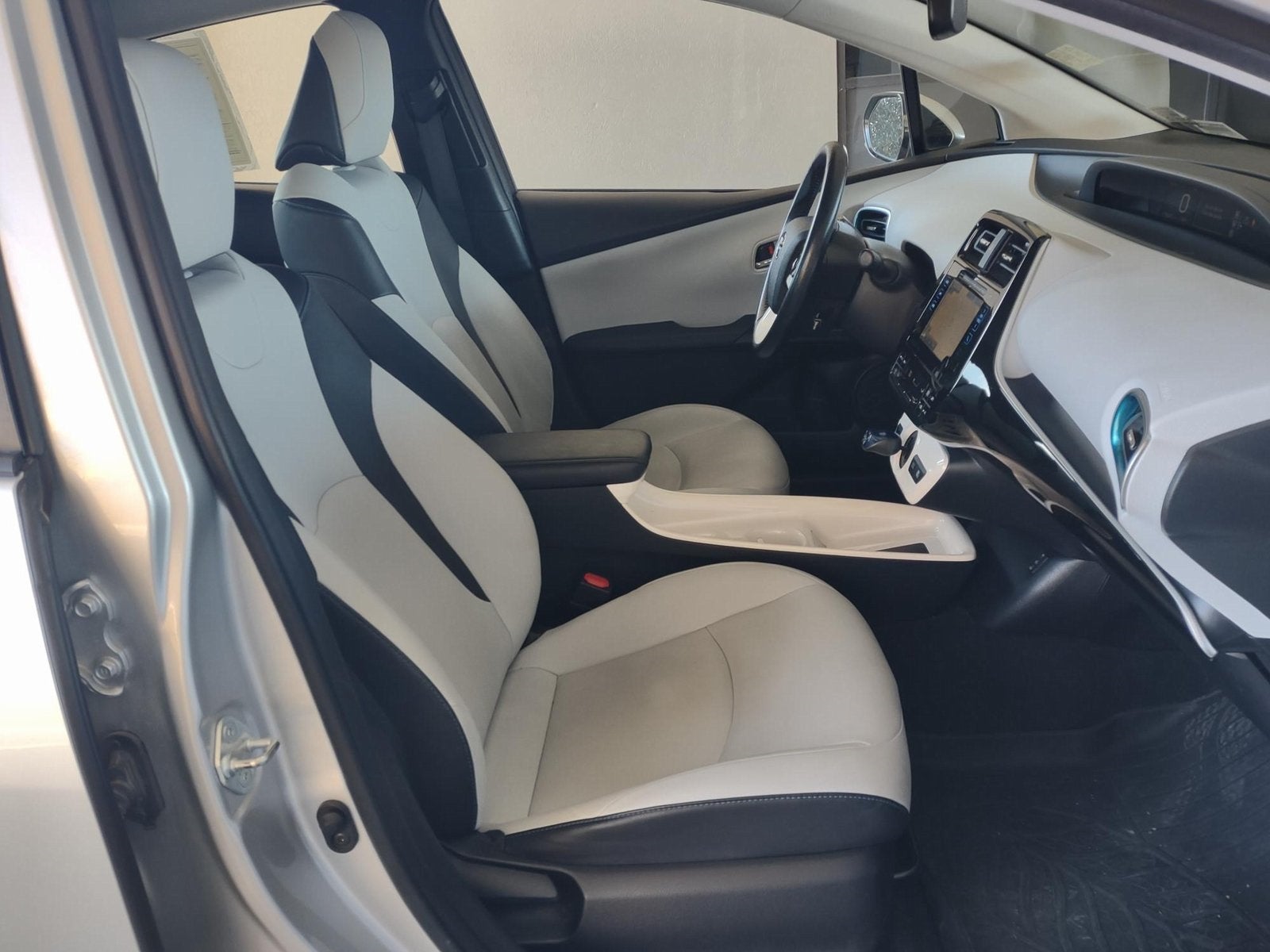 2016 Toyota Prius Four