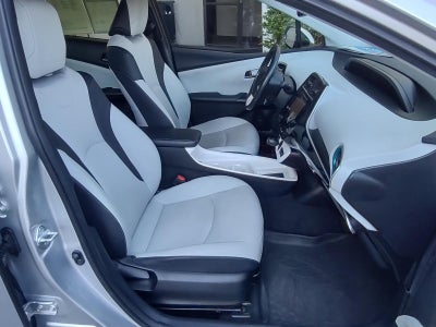 2016 Toyota Prius Four