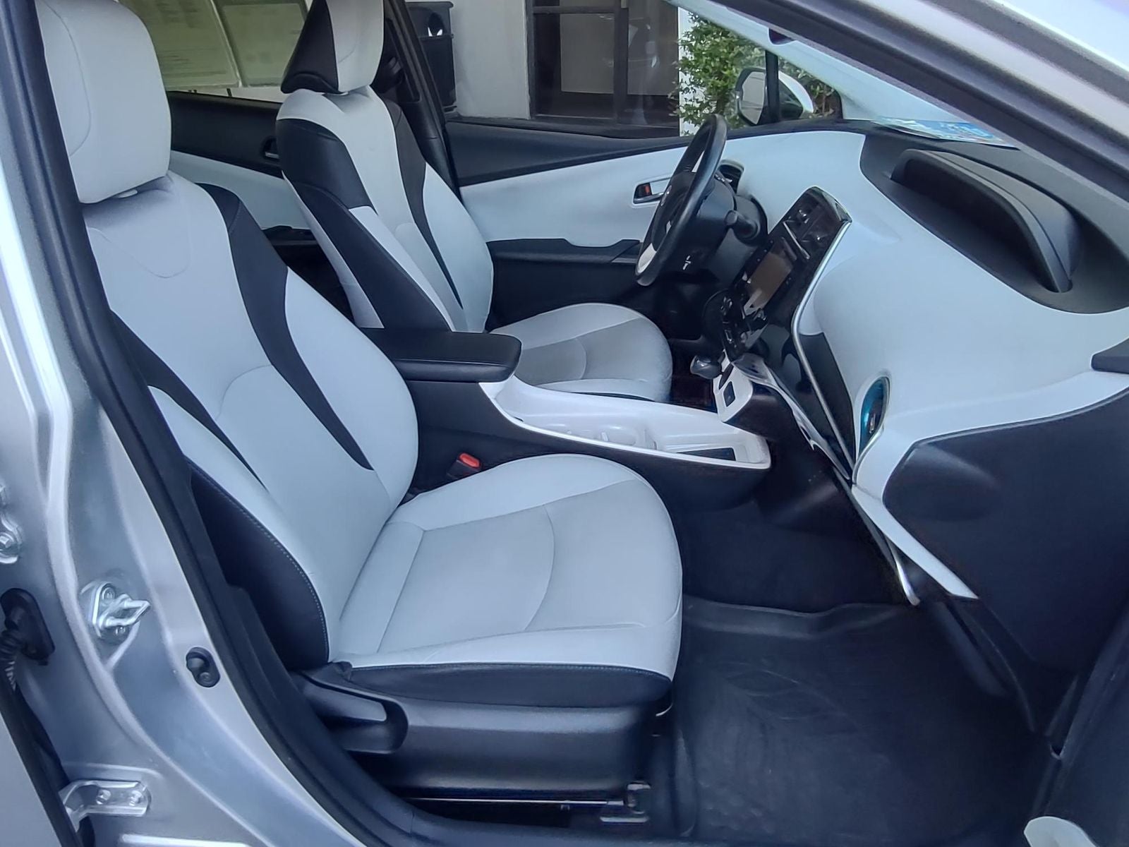 2016 Toyota Prius Four