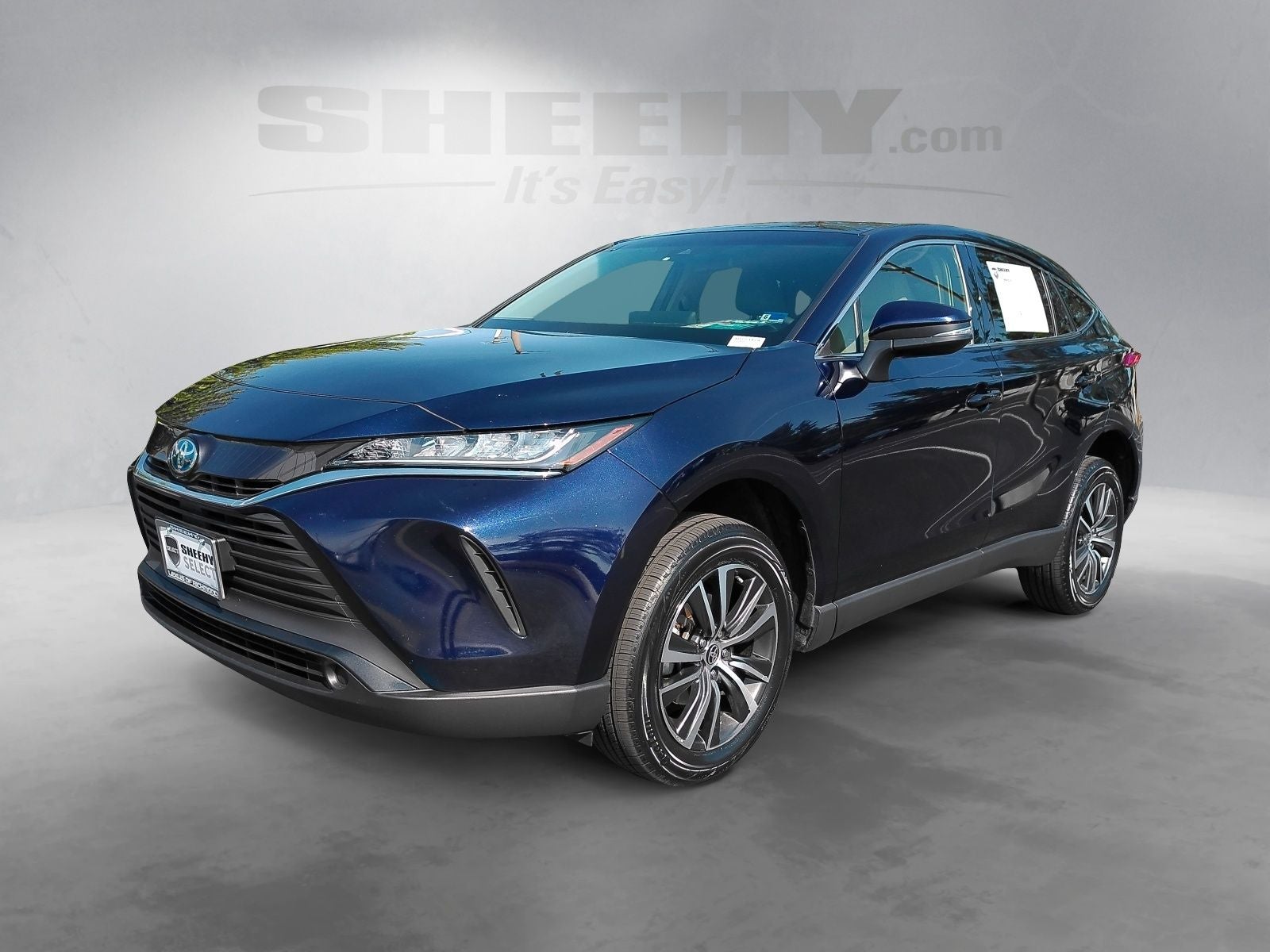 2022 Toyota Venza LE