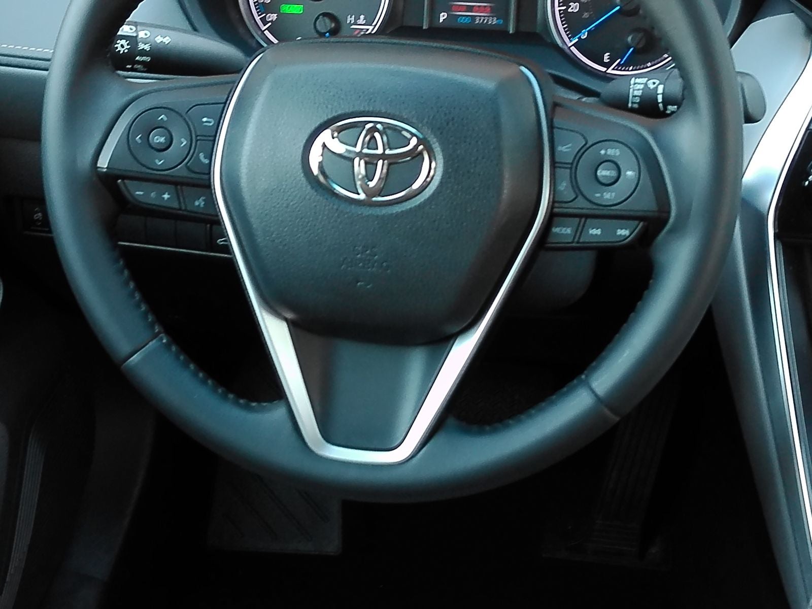 2022 Toyota Venza LE