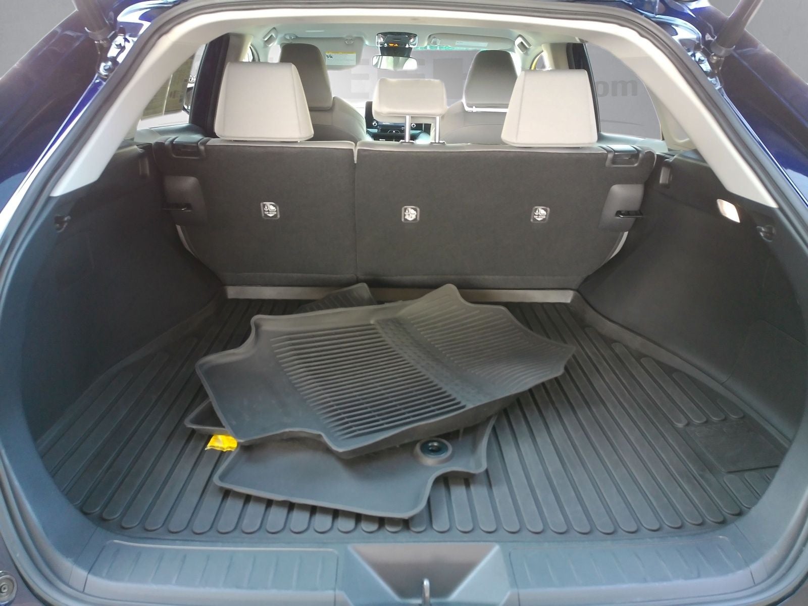 2022 Toyota Venza LE