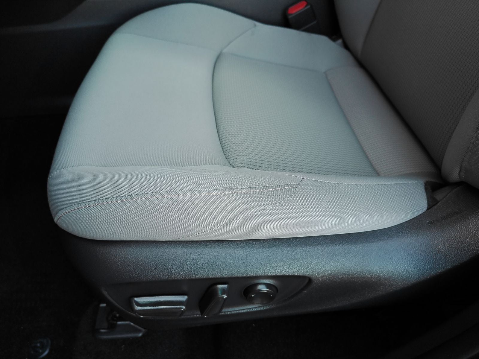 2022 Toyota Venza LE