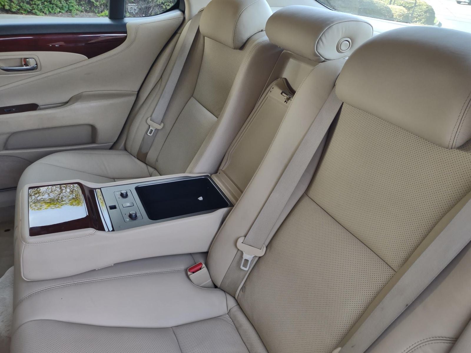 2007 Lexus LS 460