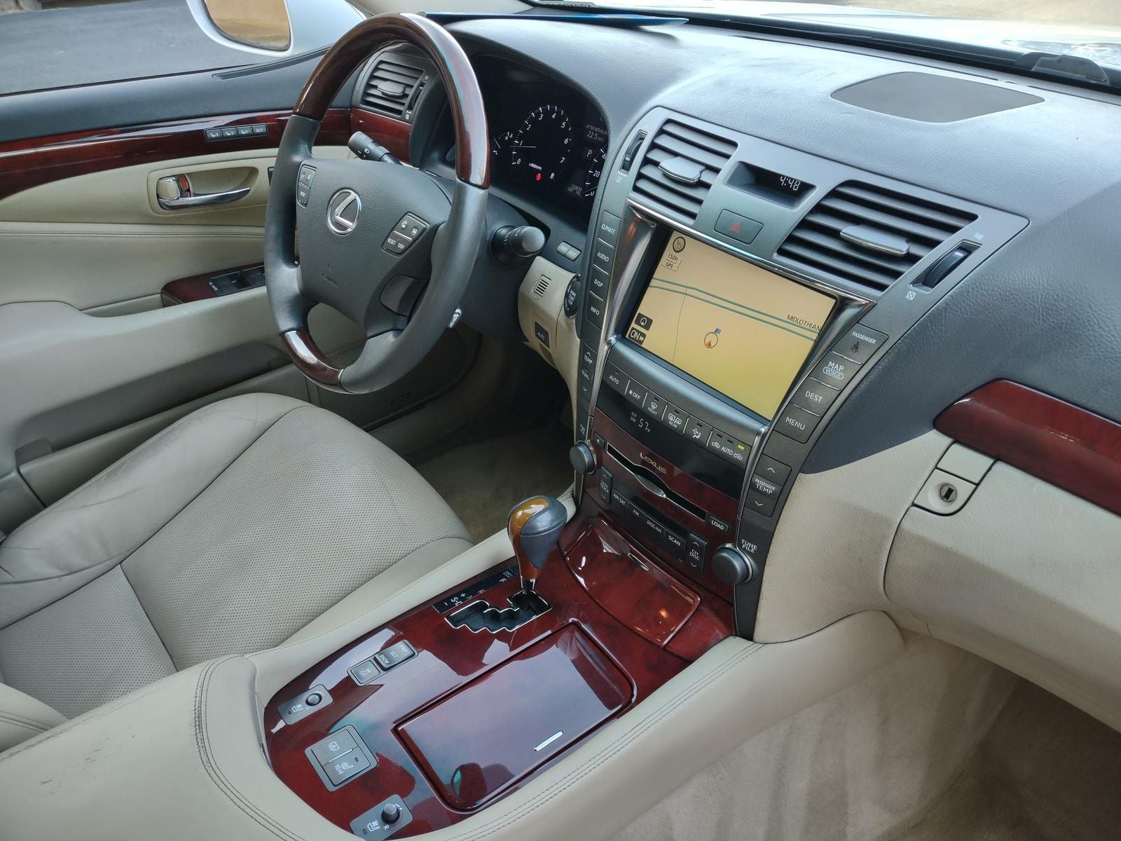2007 Lexus LS 460
