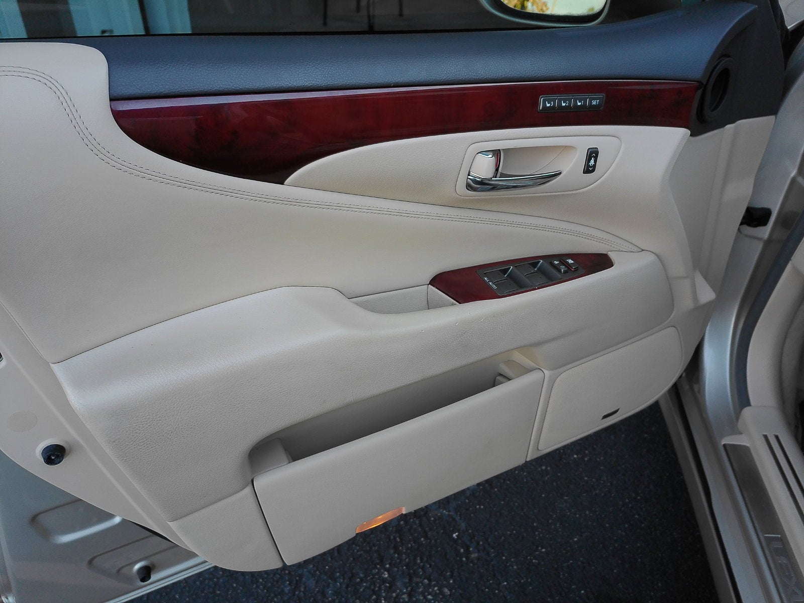 2012 Lexus LS 460