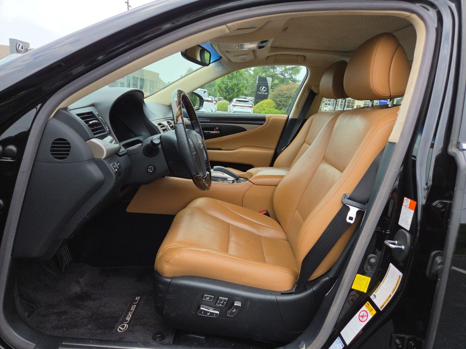 2016 Lexus LS 460