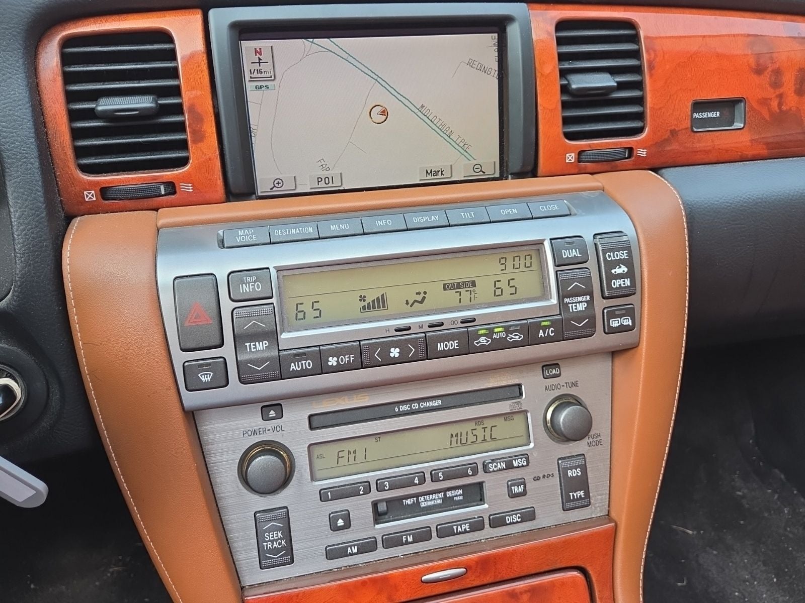 2003 Lexus SC 430