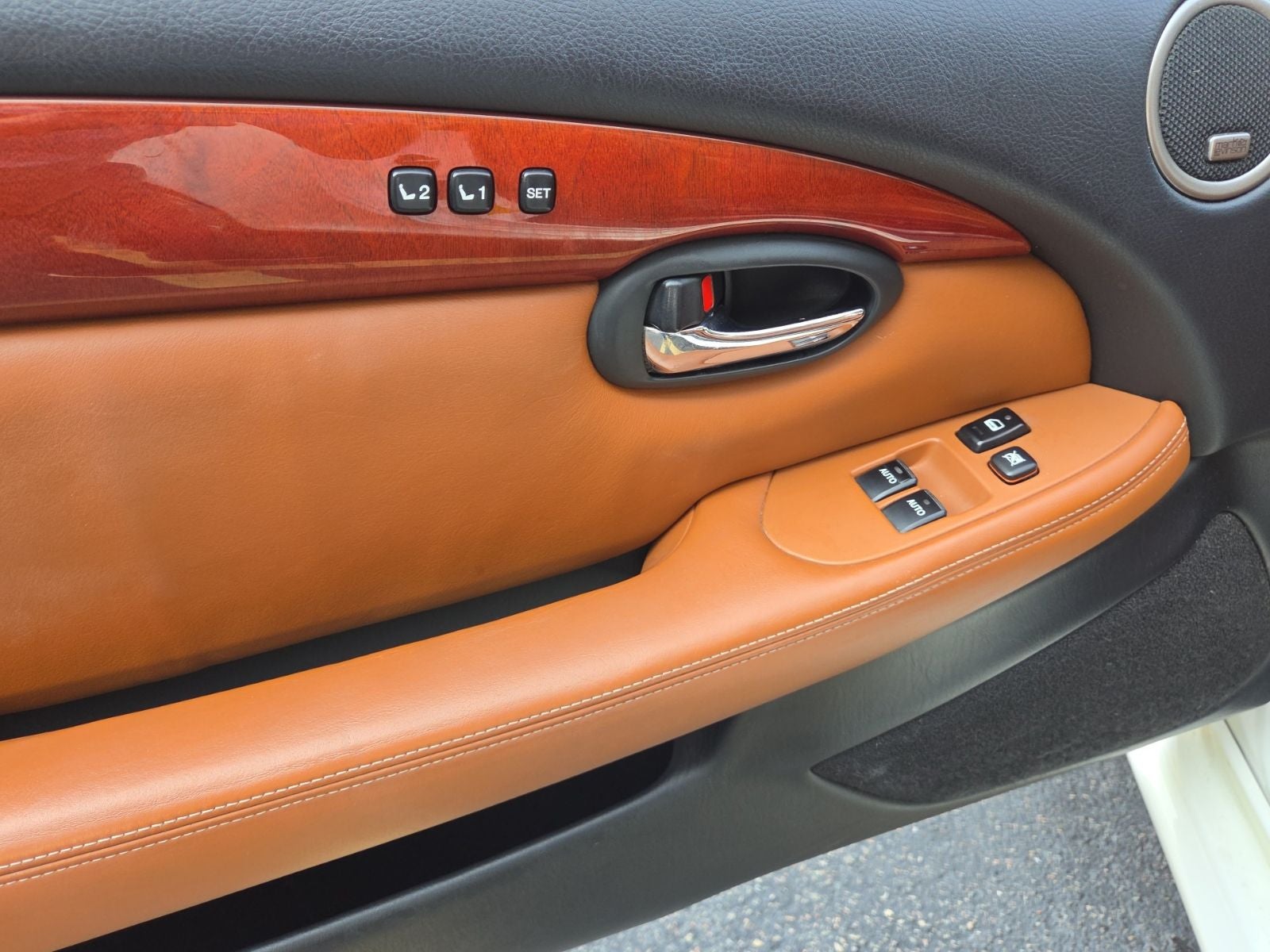 2003 Lexus SC 430