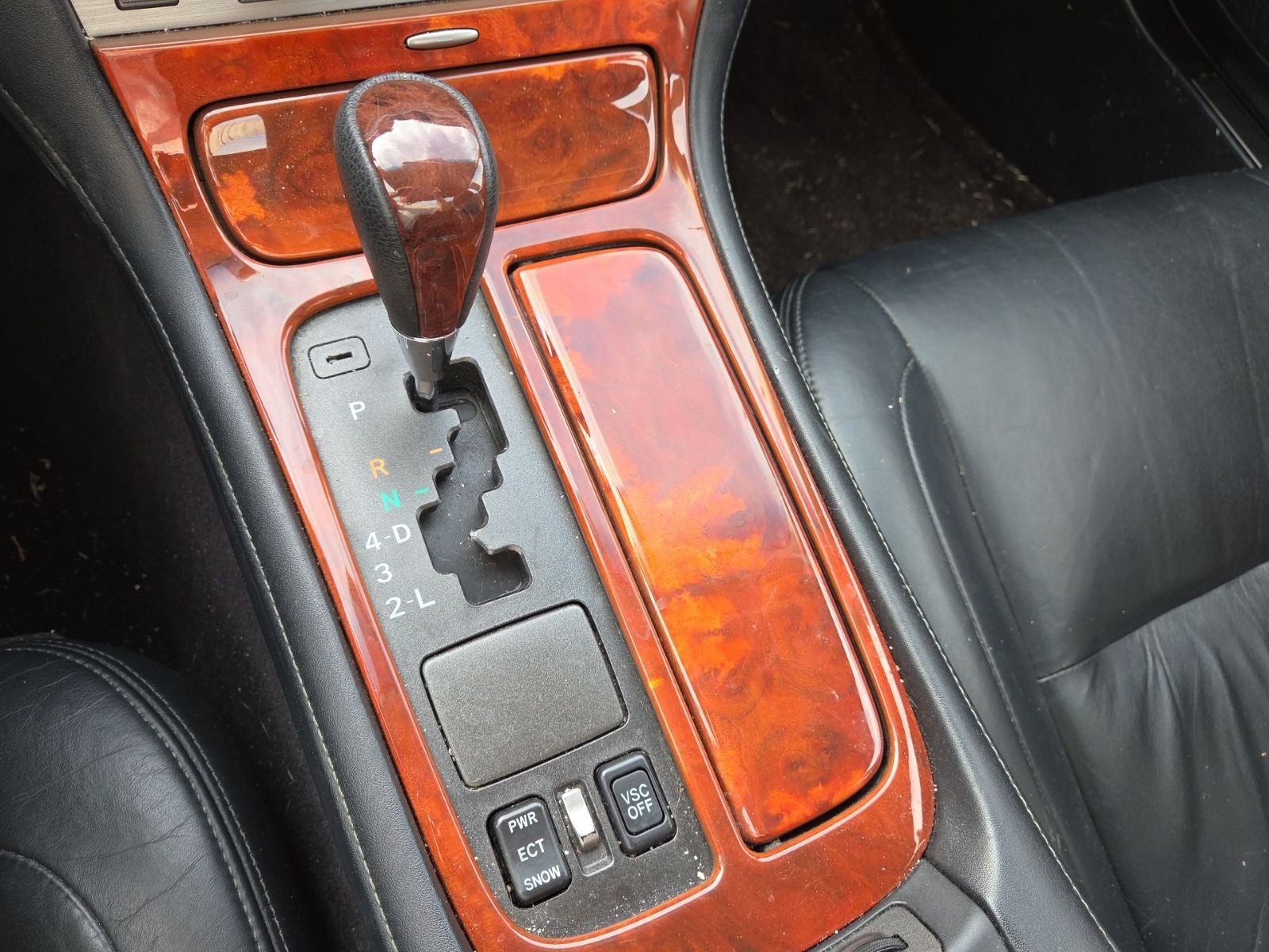 2005 Lexus SC 430