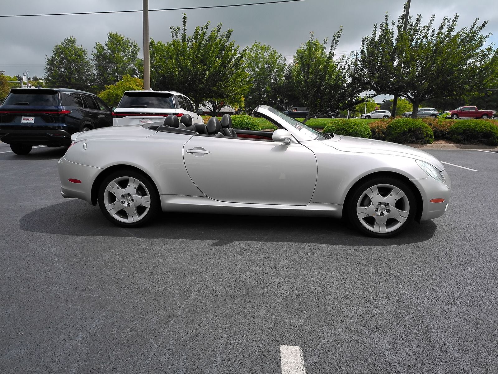 2005 Lexus SC 430