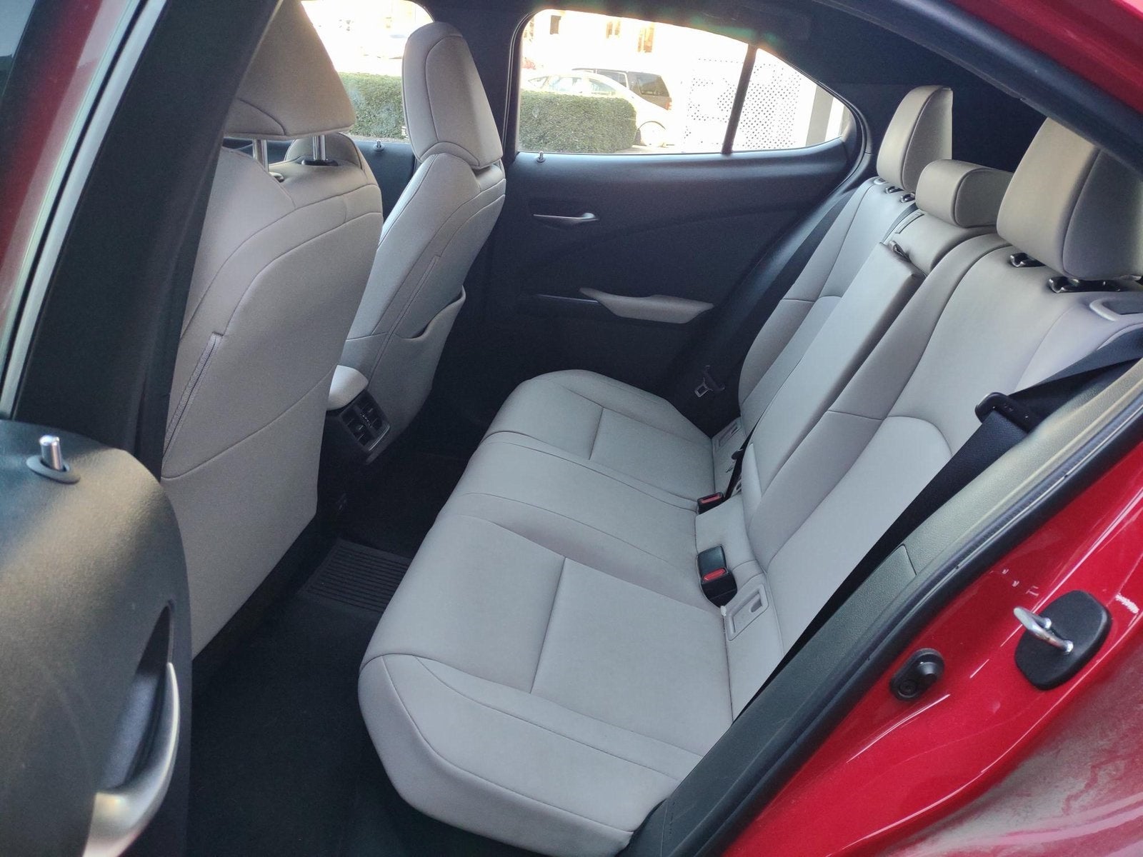 2023 Lexus UX 250h Premium