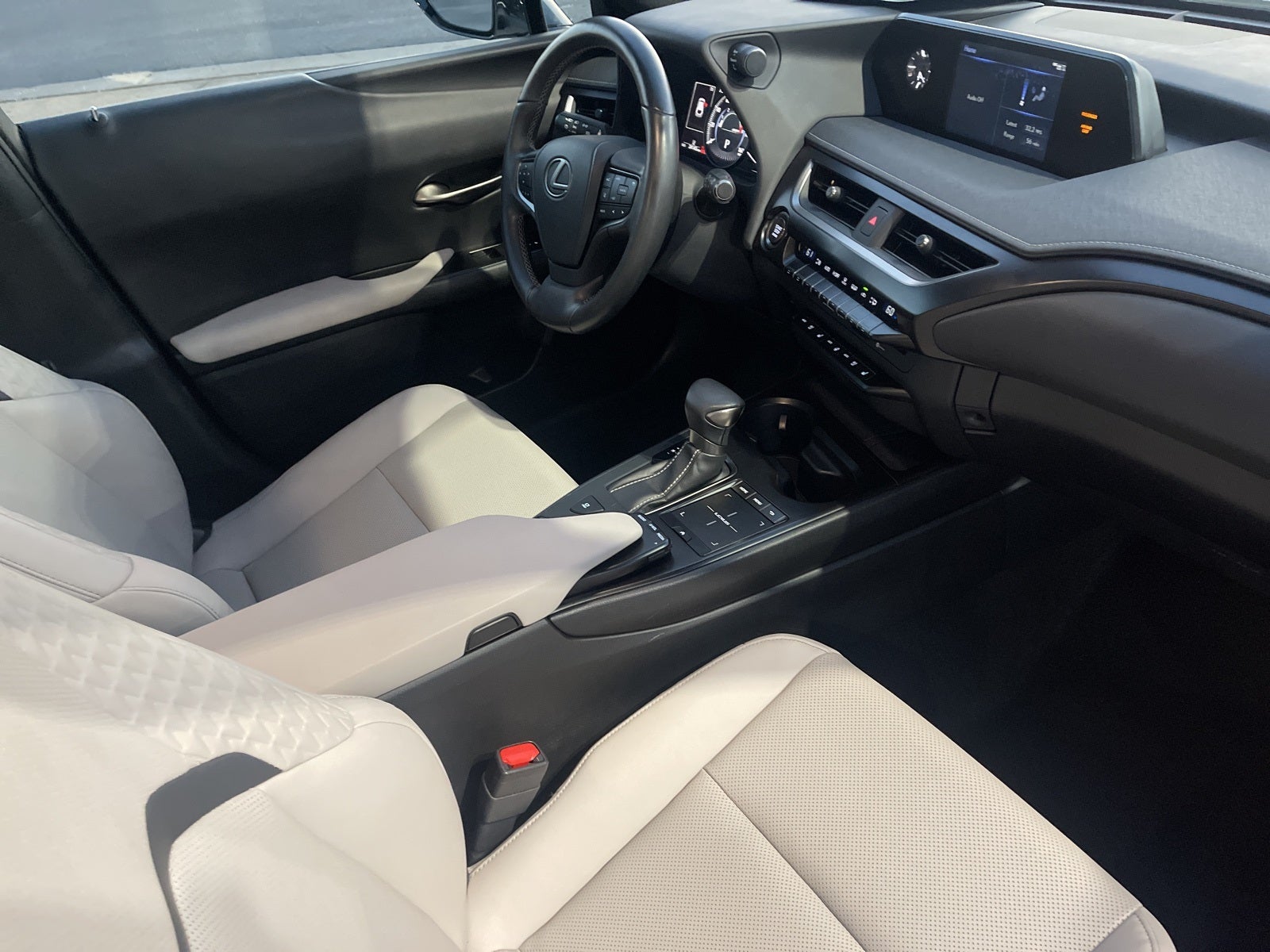 2019 Lexus UX 200 Base