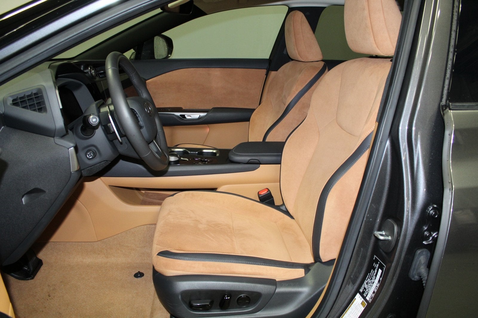 2023 Lexus RZ 450e Luxury