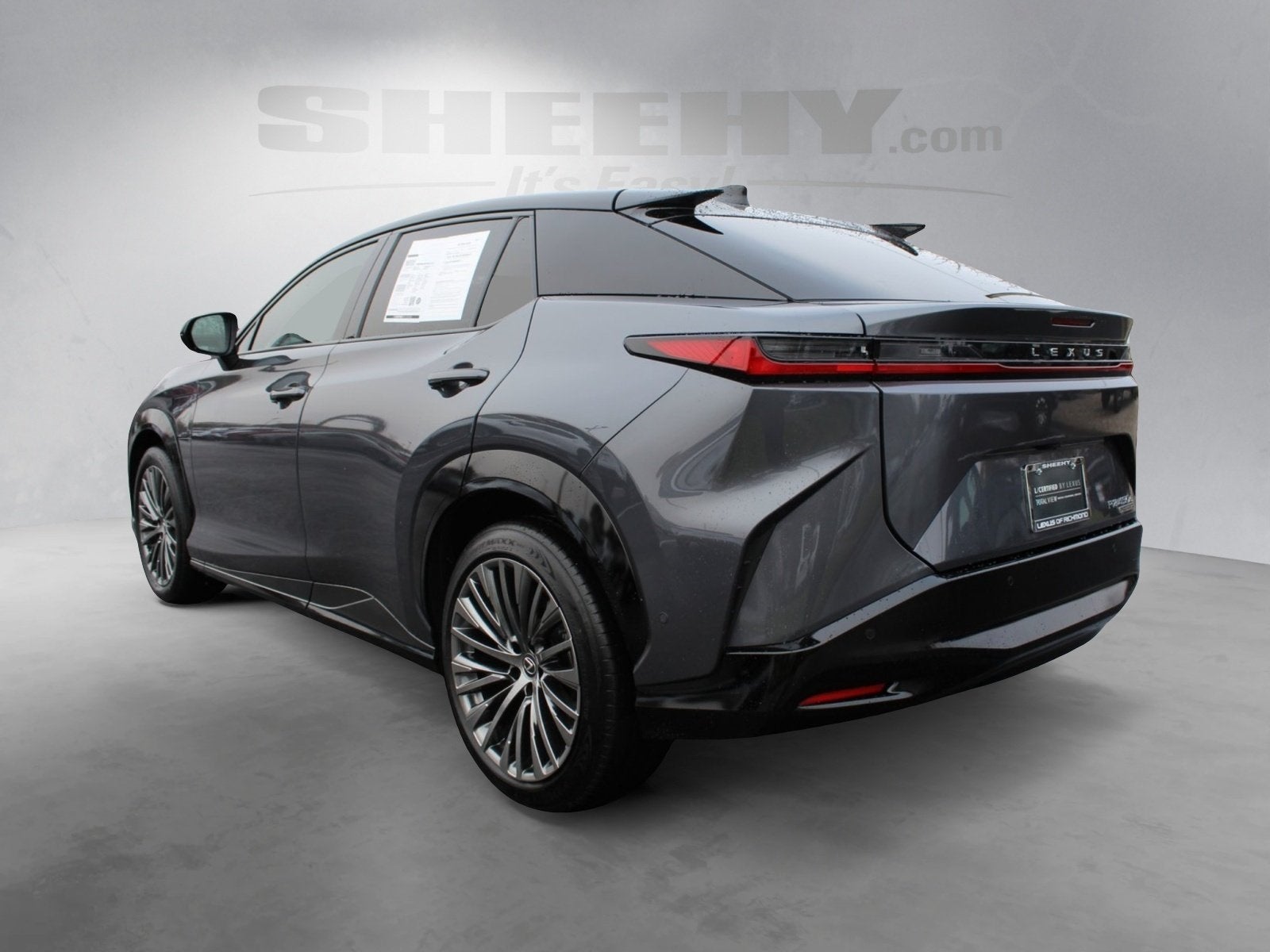 2023 Lexus RZ 450e Luxury