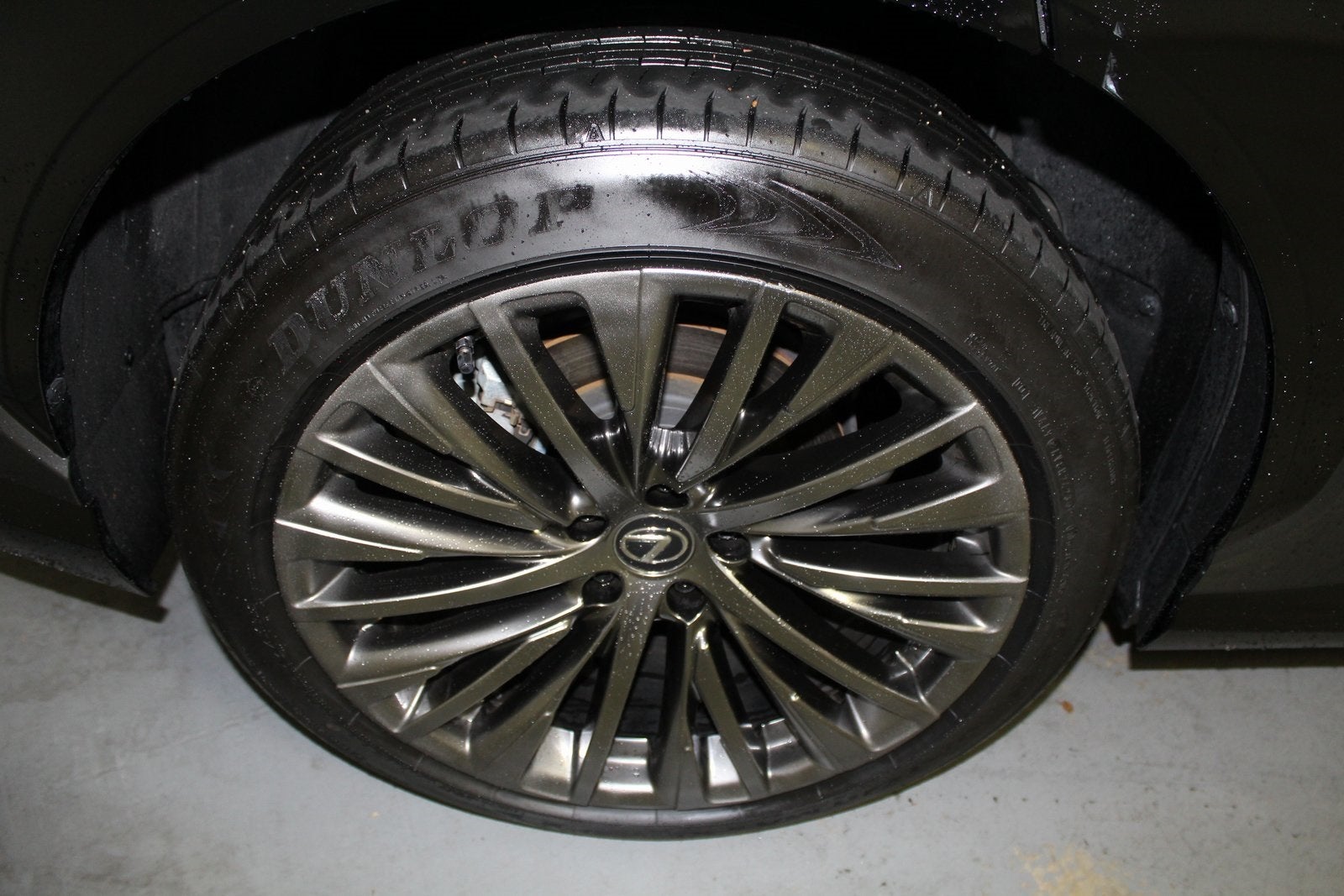 2023 Lexus RZ 450e Luxury