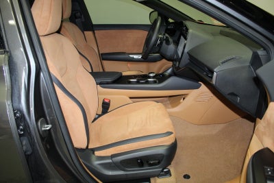 2023 Lexus RZ 450e Luxury