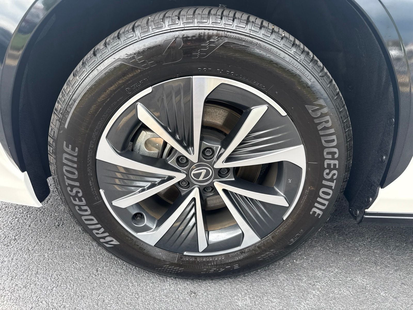 2024 Lexus RZ 300e Premium