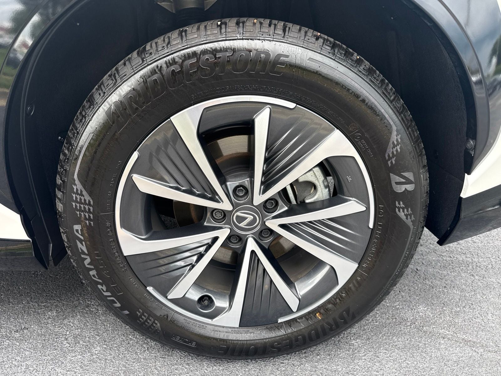 2024 Lexus RZ 300e Premium