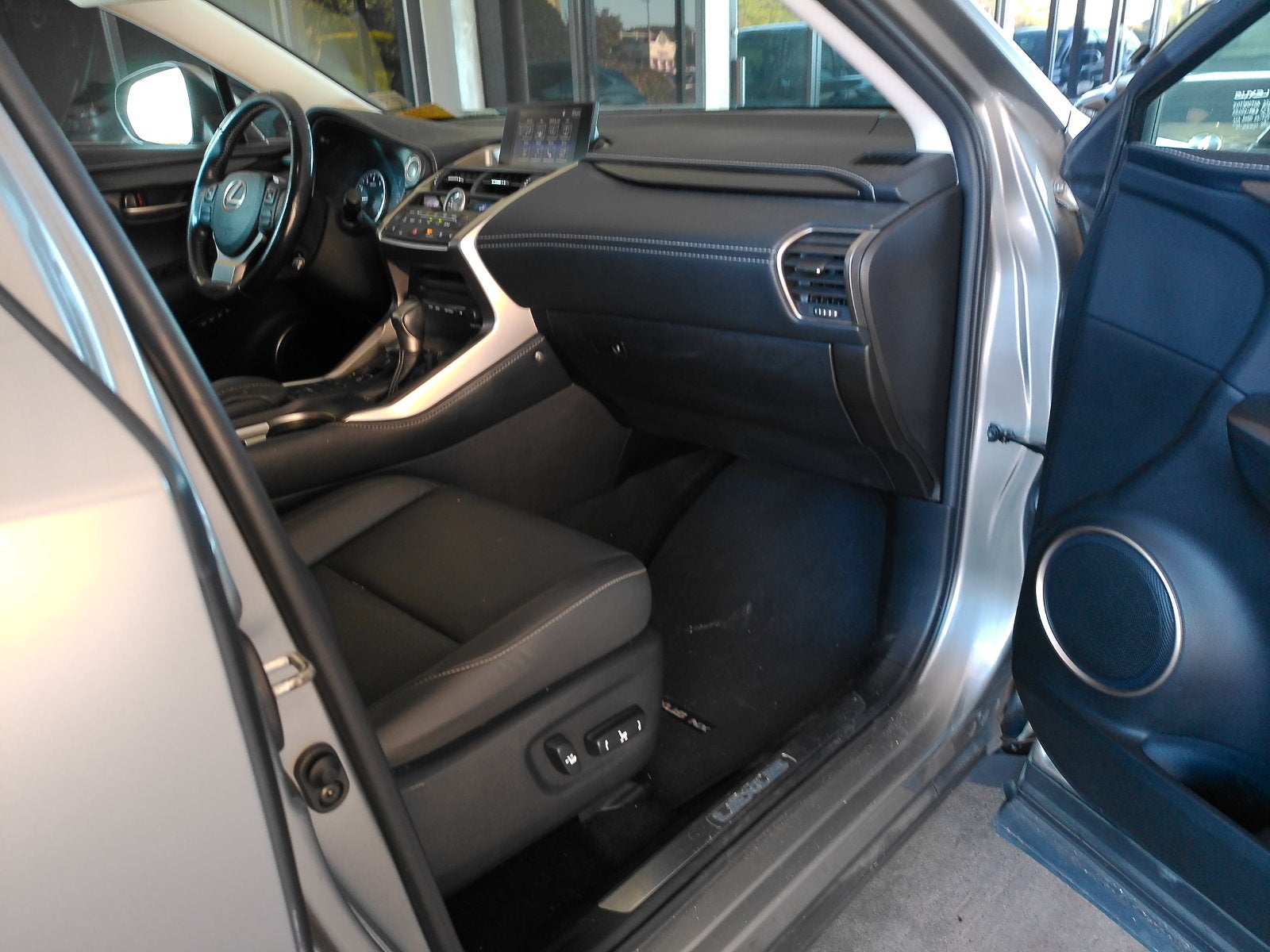 2016 Lexus NX 200t