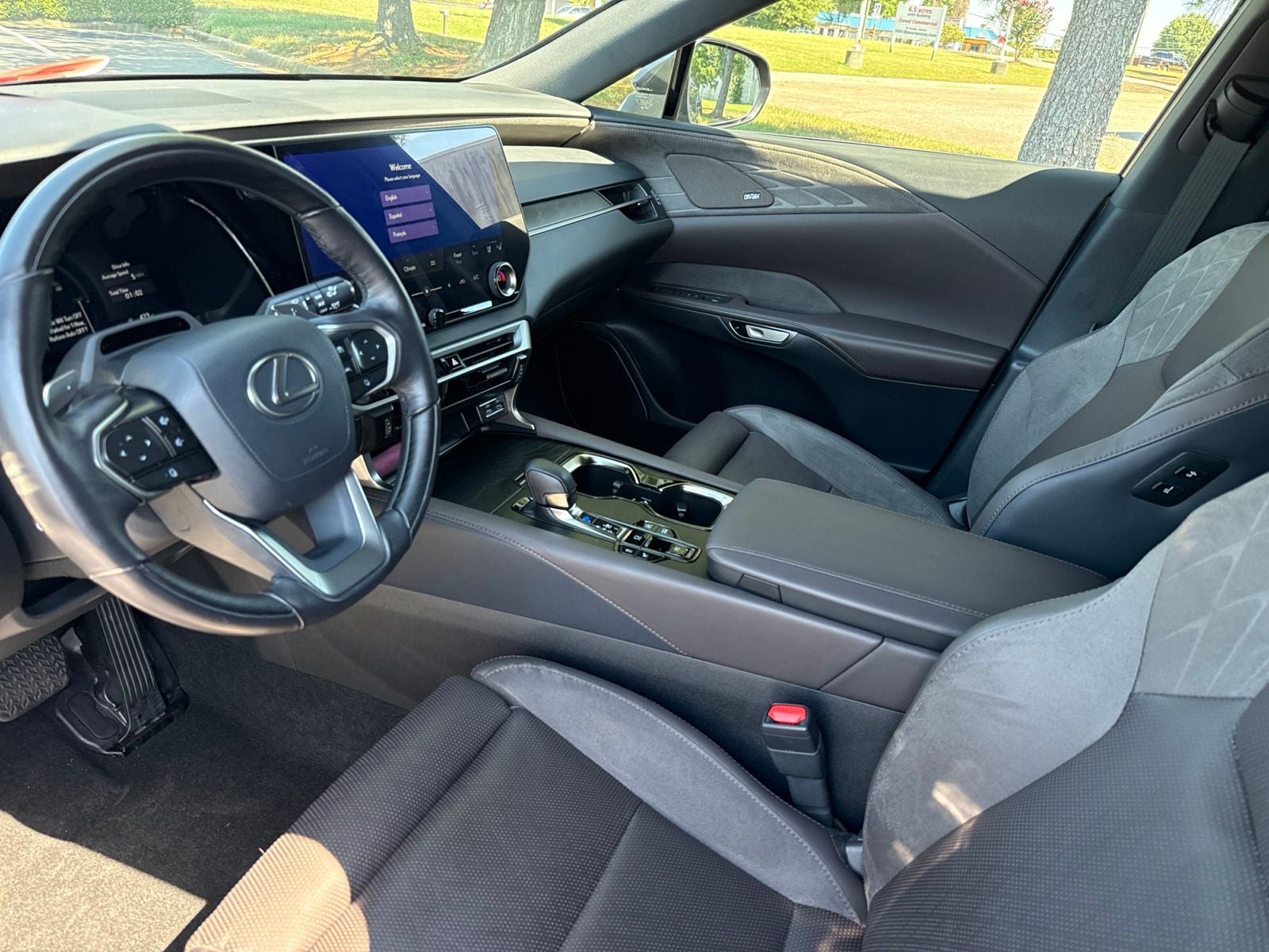 2025 Lexus RX 450h+ Luxury