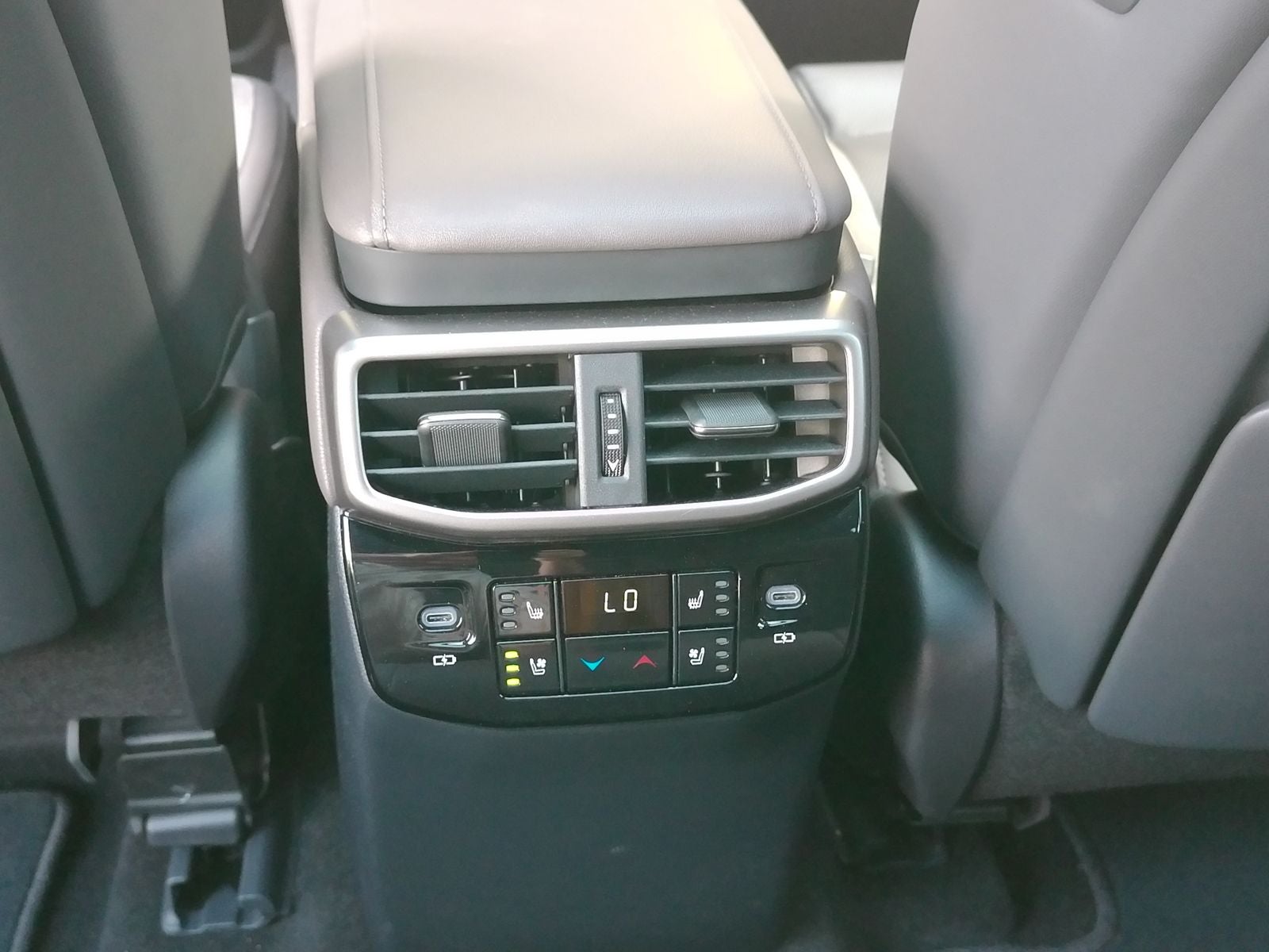 2025 Lexus RX 450h+ Luxury