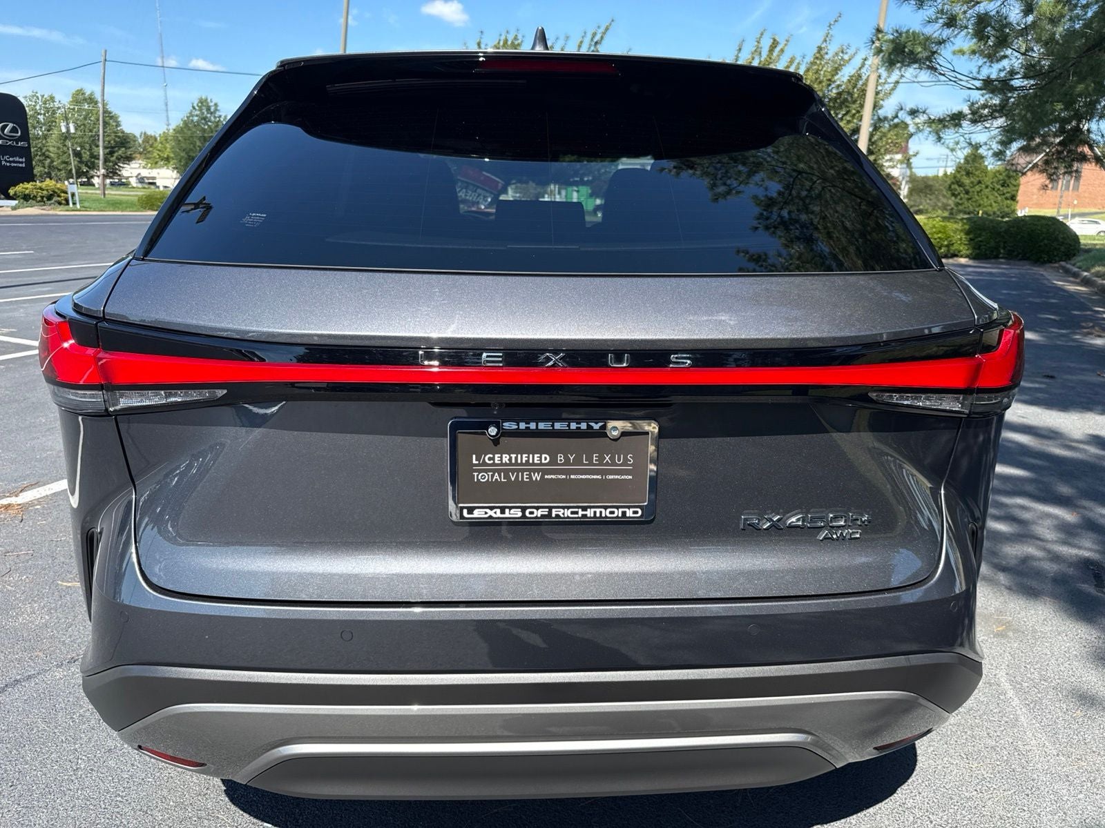 2025 Lexus RX 450h+ Luxury