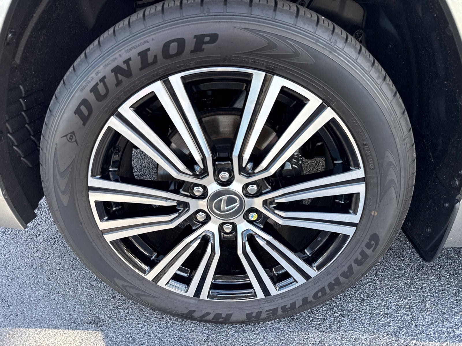 2026 Lexus LX 600 Luxury