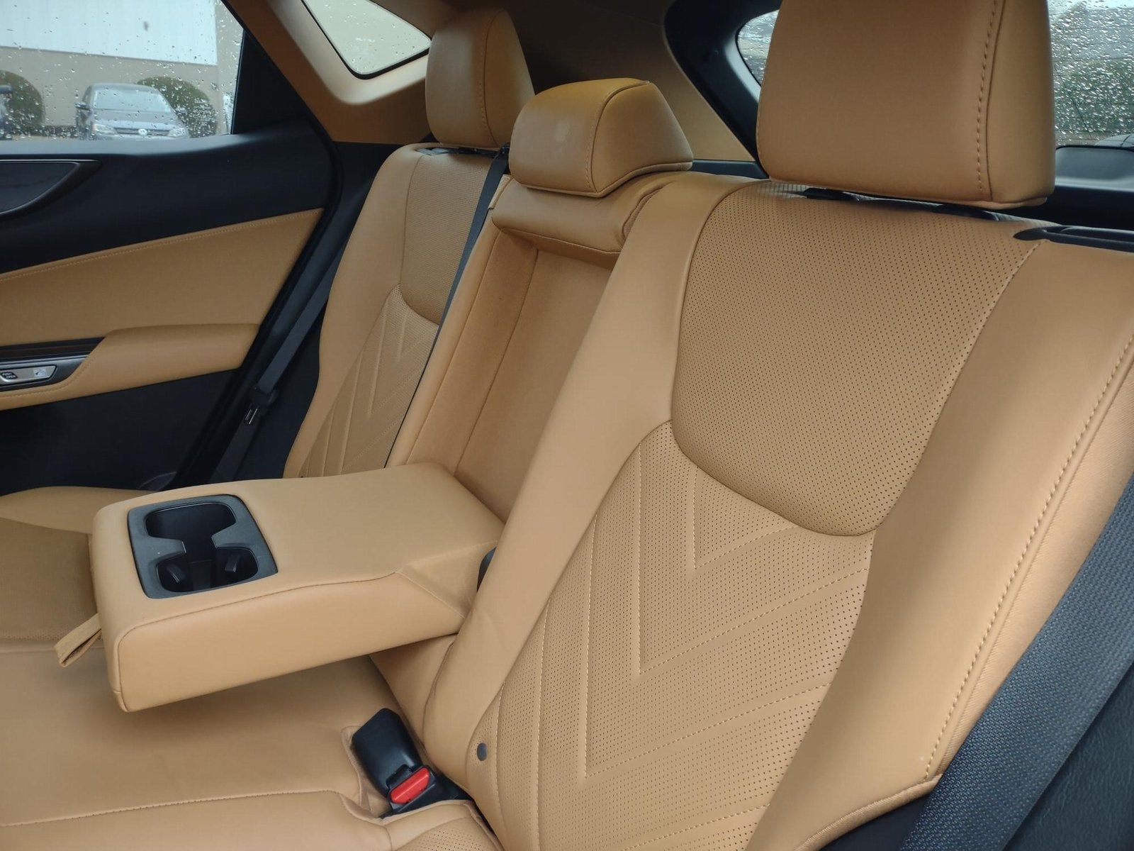 2022 Lexus NX 350h Luxury