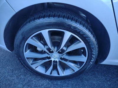 2019 Hyundai Elantra GT Base