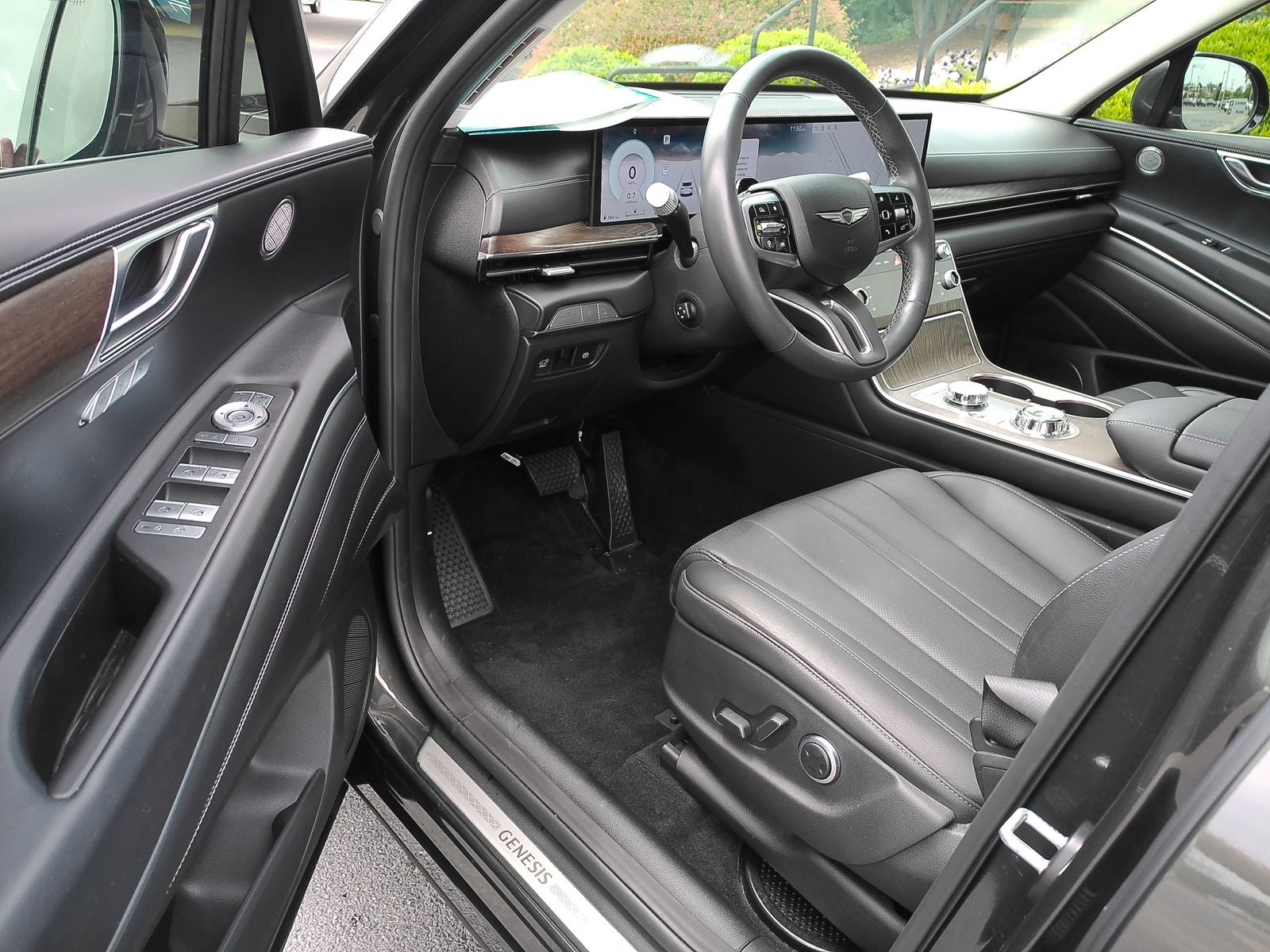 2025 Genesis GV80 2.5T