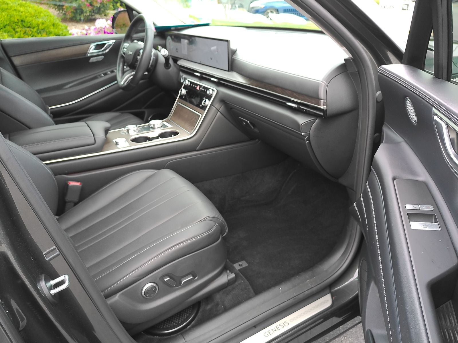 2025 Genesis GV80 2.5T