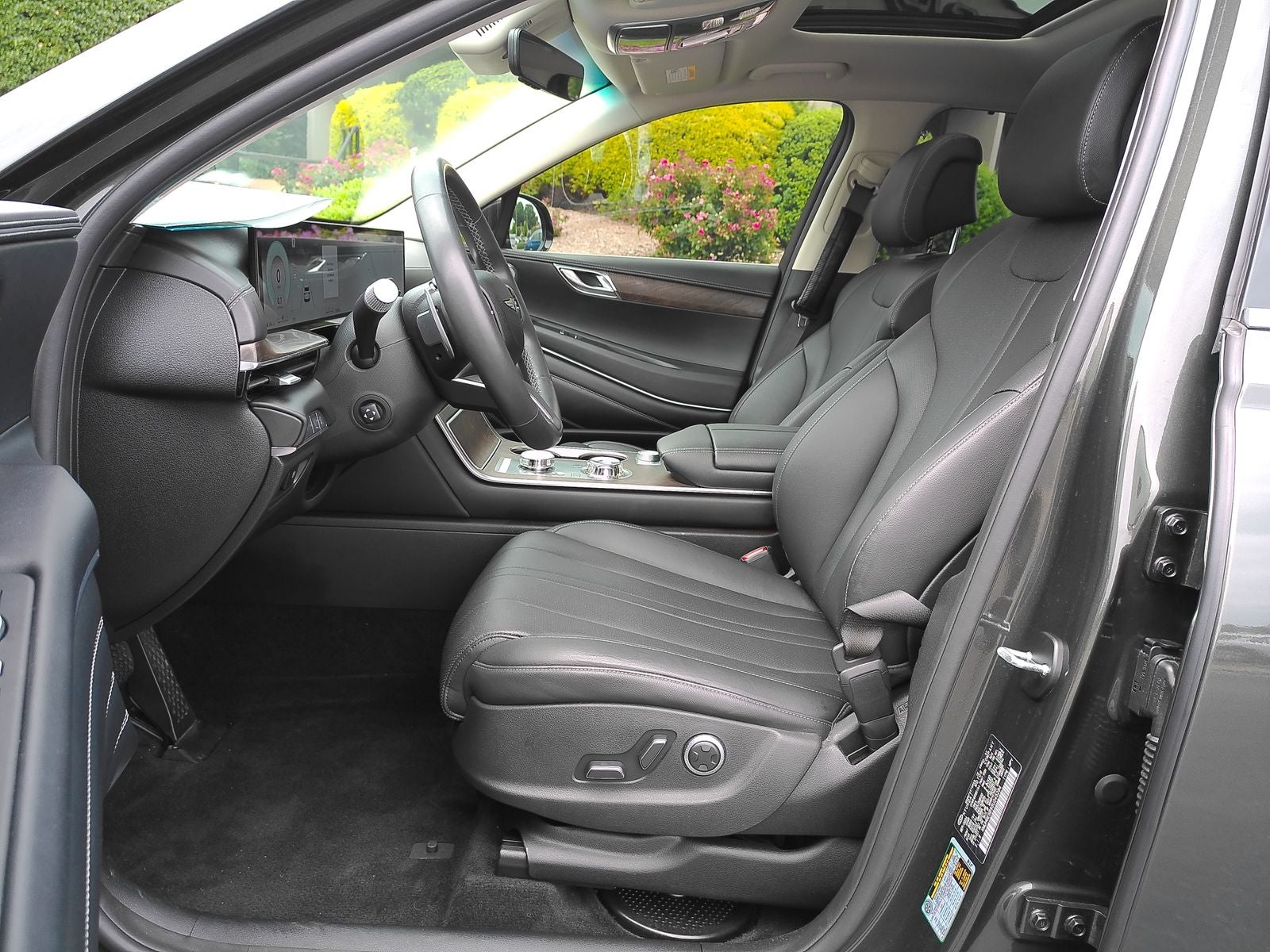2025 Genesis GV80 2.5T