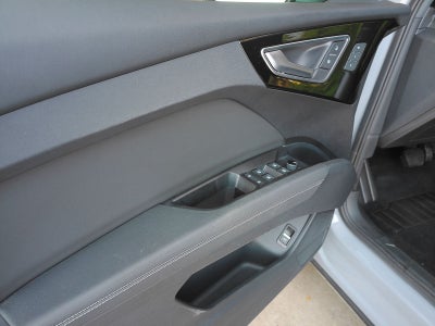 2024 Audi Q4 Sportback e-tron Prestige quattro