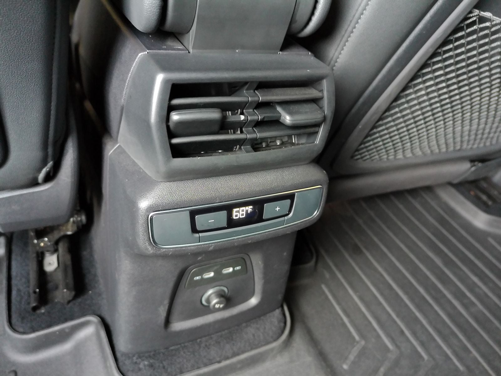2024 Audi Q4 Sportback e-tron Prestige quattro