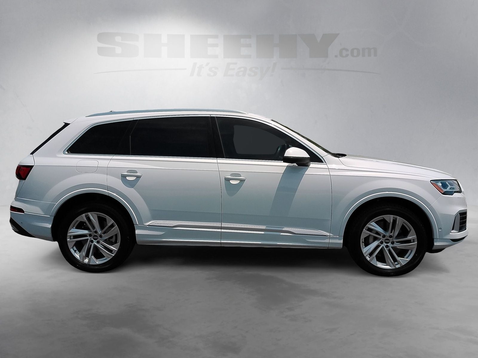 2022 Audi Q7 45 Premium quattro